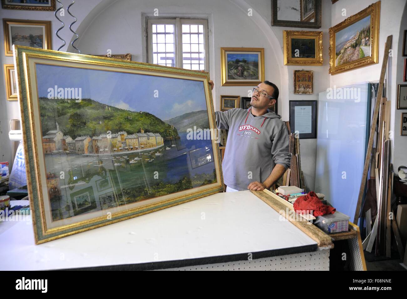 Mailand, (Italien), Artisan Einrahmer und Restaurator von Möbel Stockfoto