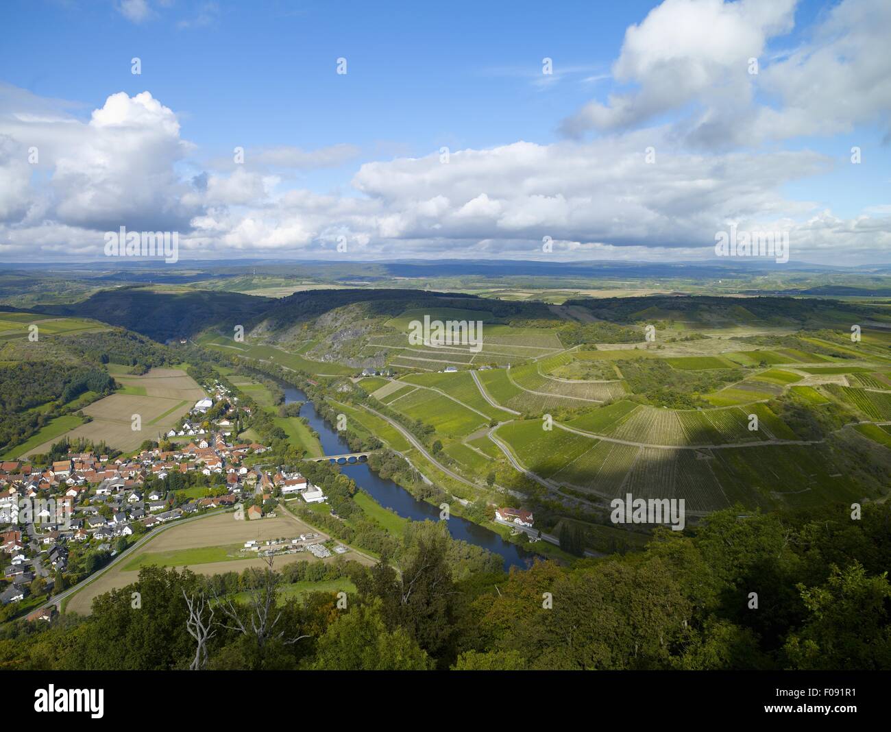 Luftaufnahme von Oberhausen in der Nähe von Weinregion, Ruhr, Deutschland Stockfoto