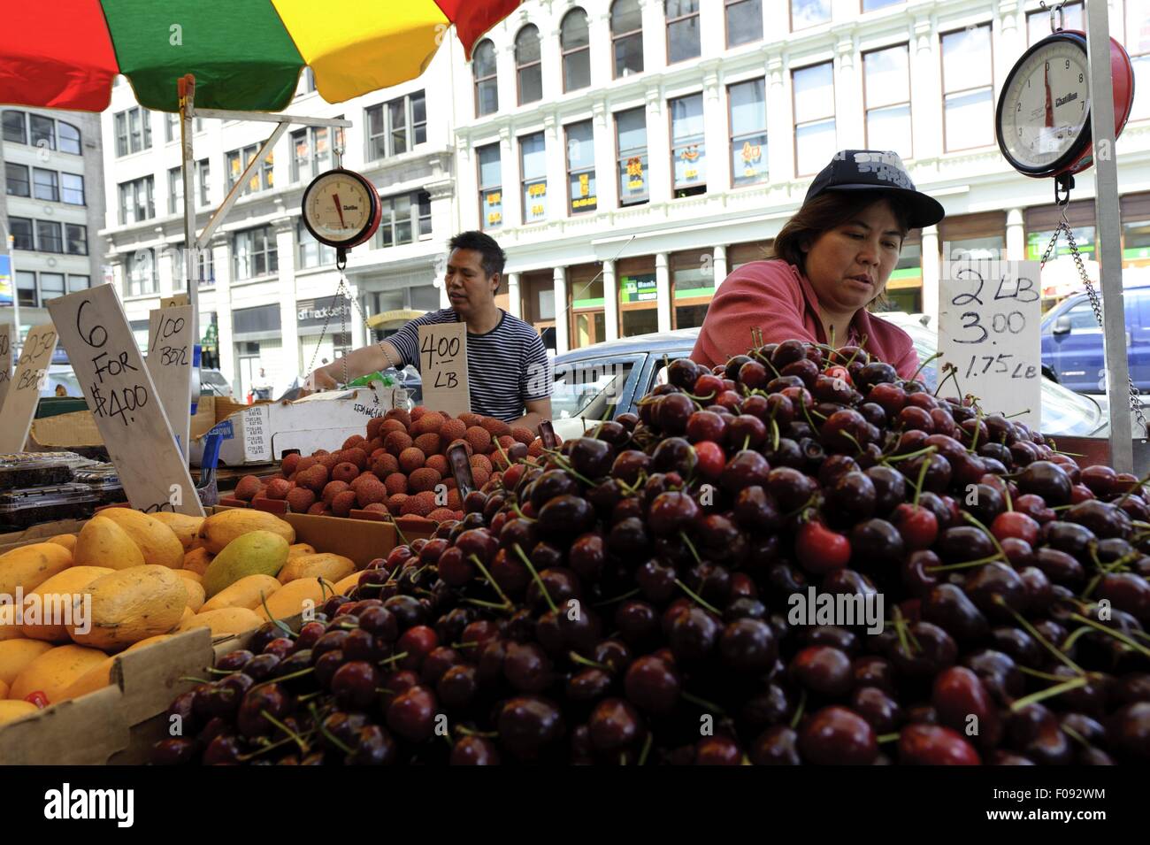 Obst-Stall in Chinatown, New York Stockfoto