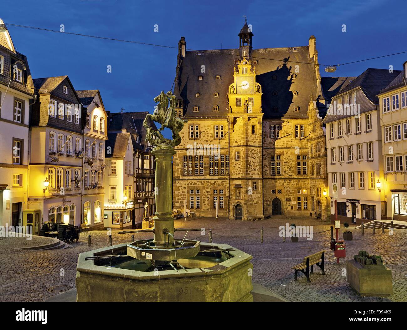 Ansicht des Gebäudes von außen und Markt-Platz in Marburg, Hessen, Deutschland Stockfoto