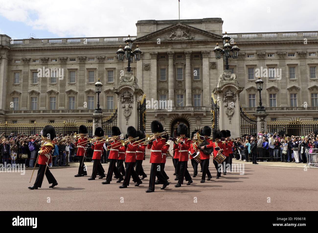 Parade vor Buckingham Palace, Westminster, London, UK Stockfotografie