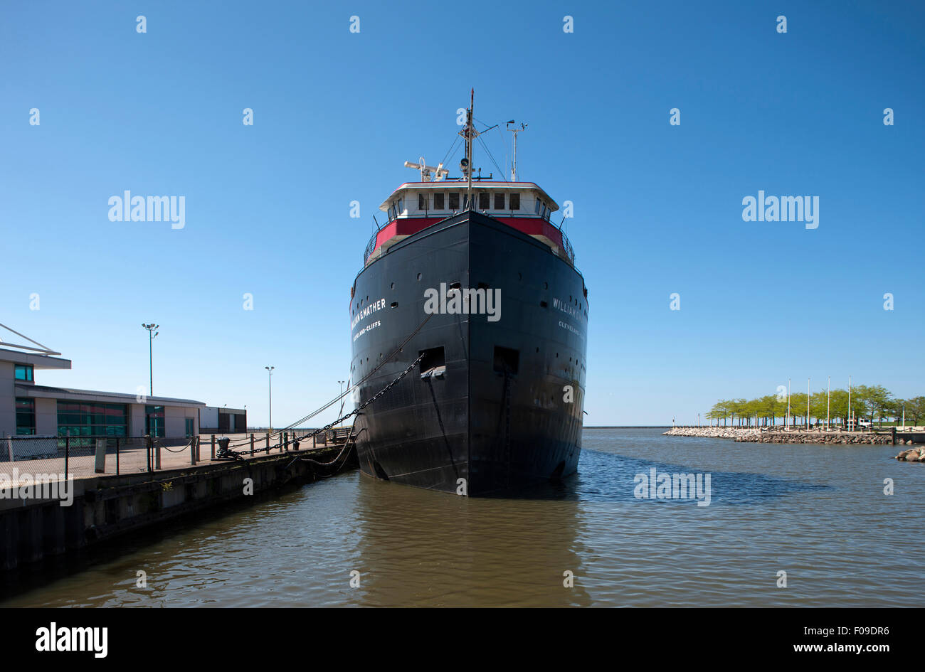 DAMPFSCHIFF WILLIAM G. MATHER FRACHTER SEEMUSEUM WATERFRONT KAI DOWNTOWN CLEVELAND OHIO USA Stockfoto