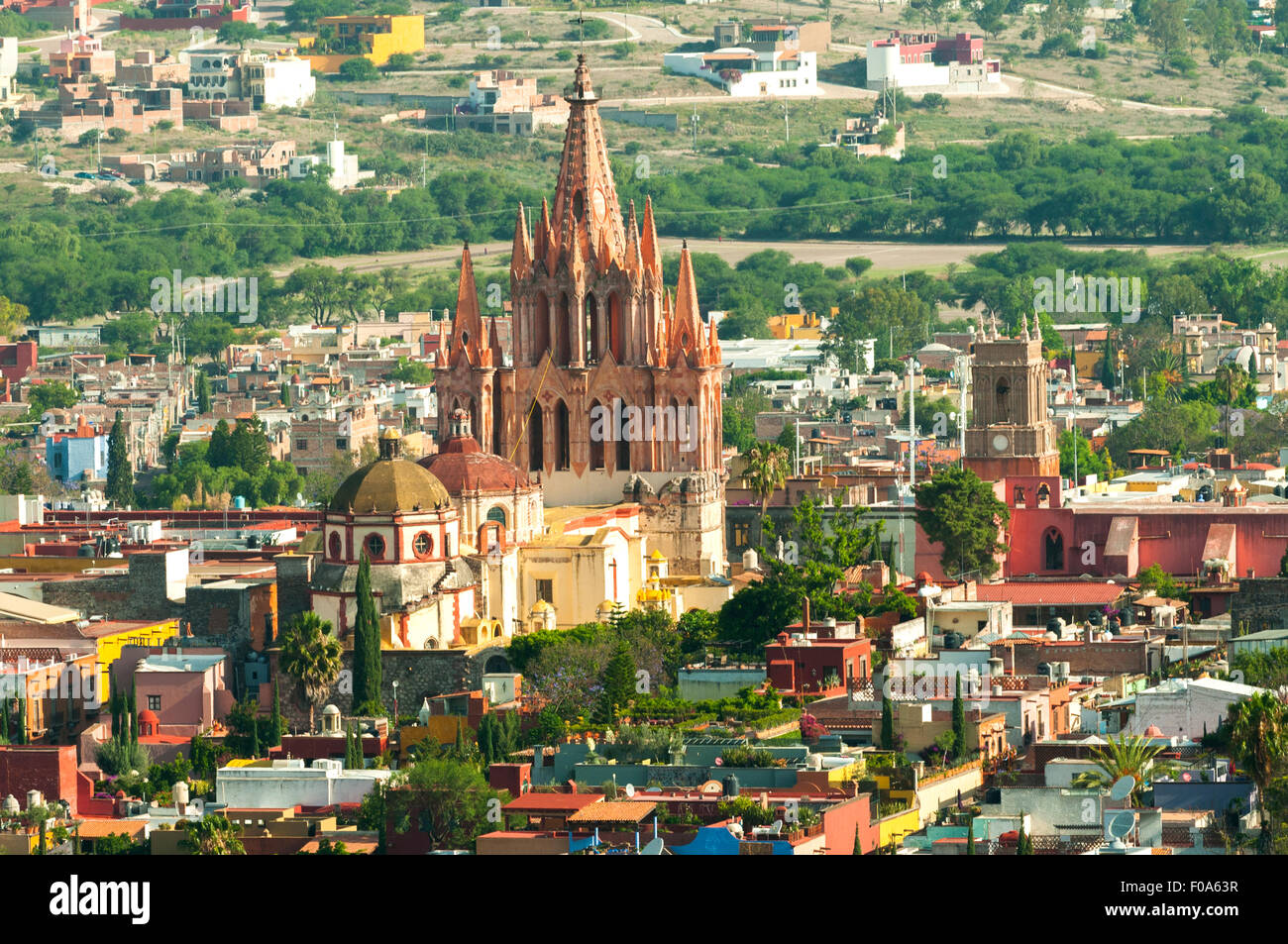 Ansicht der Parroquia de San Miguel Arcangel und San Miguel de Allende, Mexiko Stockfoto