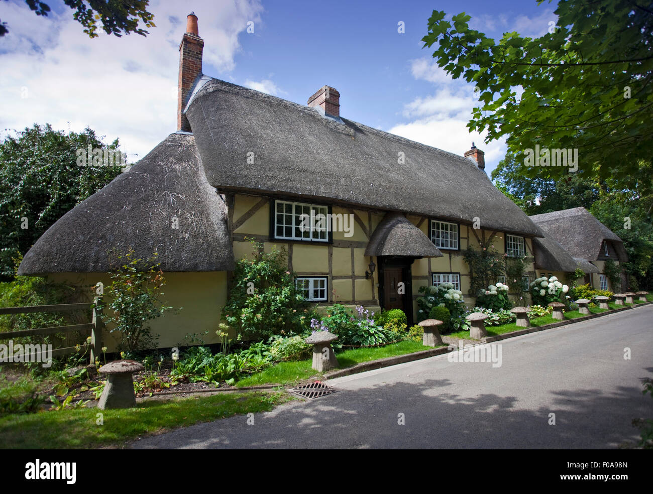 Reetdachhaus, Wherwell, Hampshire, England Stockfoto
