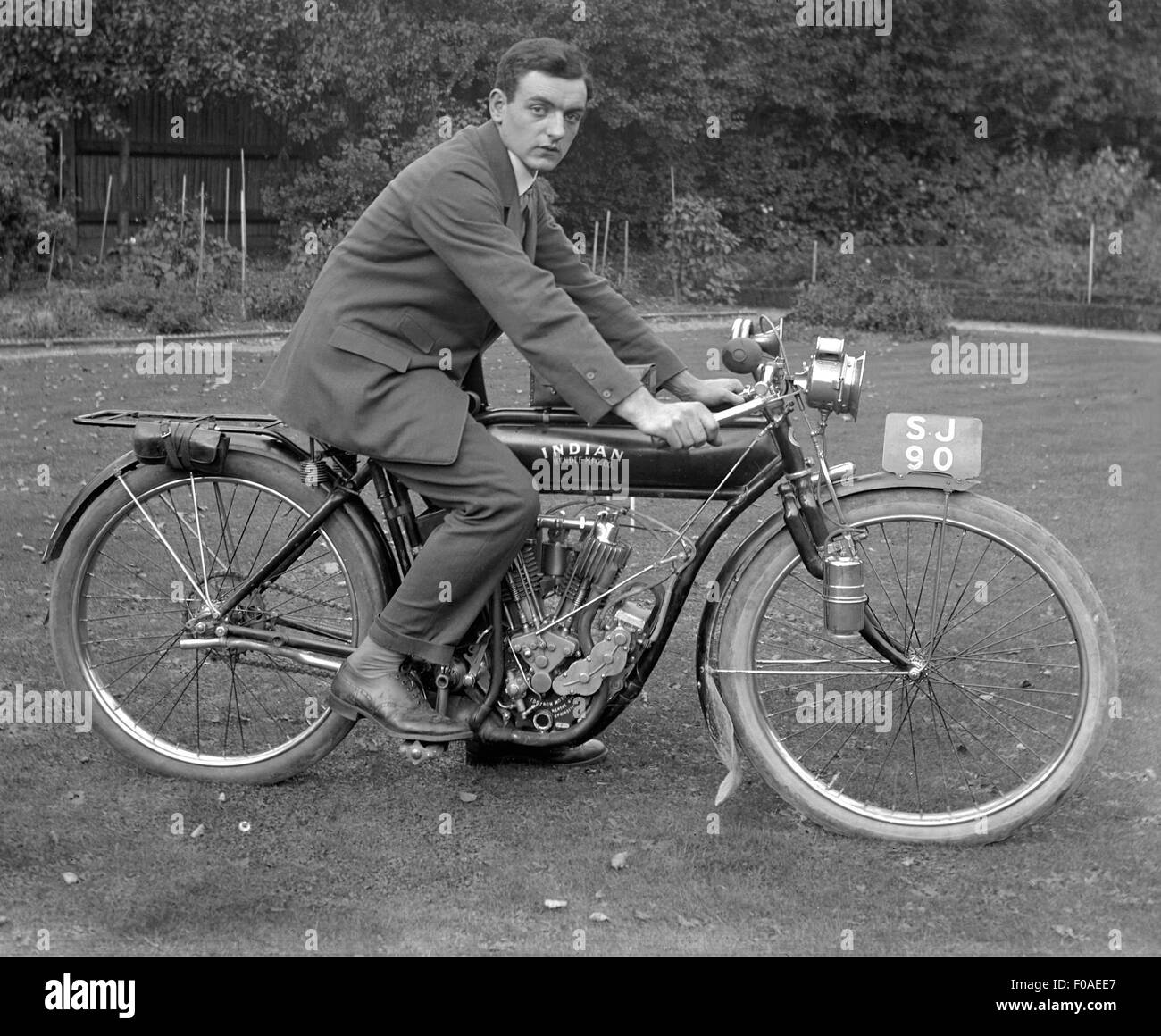 AJAXNETPHOTO - 1911 (CA.) - EDWARDIAN MOTORRAD - INDIAN, HENDEE MFG. CO. FOTO: AJAX VINTAGE BILD BIBLIOTHEK REF: JB 80201 40 Stockfoto