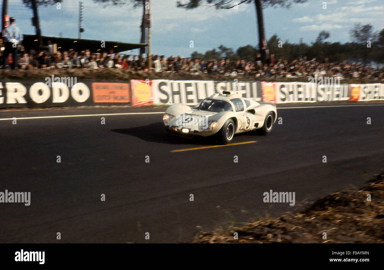 24 Stunden von Le Mans 19. Juni 1966 Jo Bonnier, Phil Hill Chaparral 2D. Stockfoto