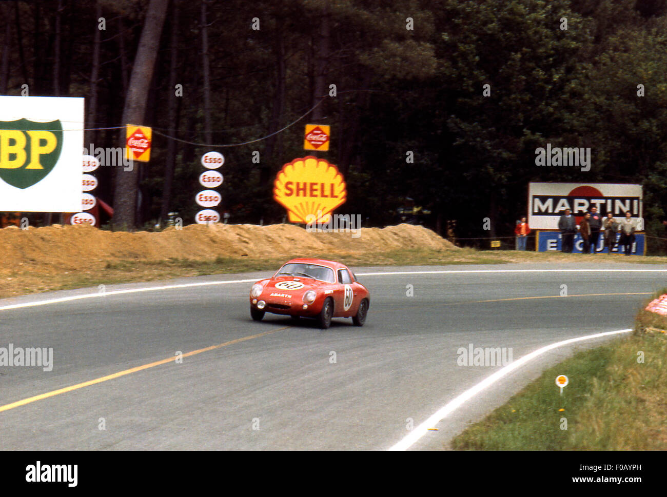 24 Stunden Le Mans 11. Juni 1961. Denny Hulme, Angus Hyslop-Fiat Abarth 850er. Stockfoto
