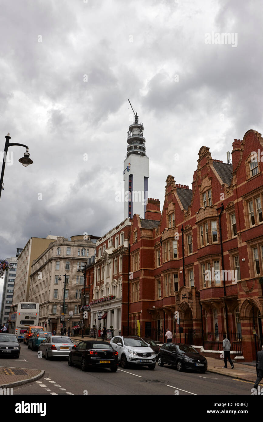 Cornwall-Gebäude und Blick auf den Bt Tower aus Newhall Straße Birmingham UK Stockfoto