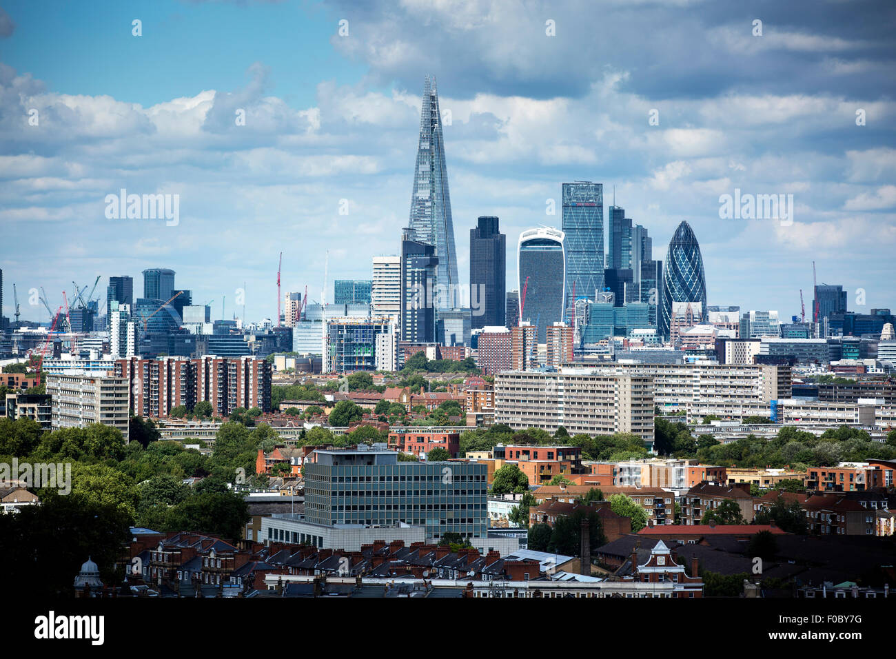 Skyline von London inklusive The Shard Stockfoto