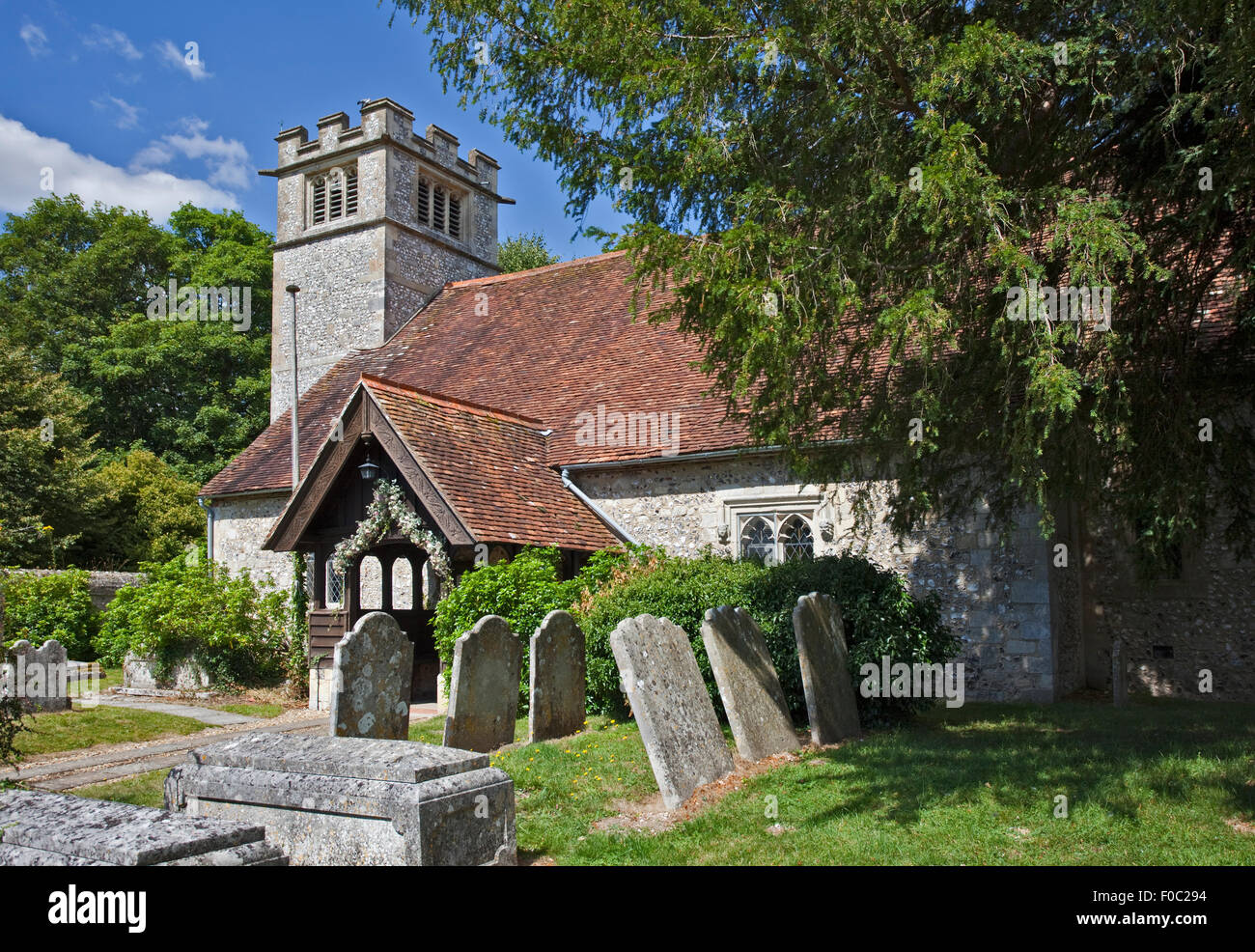 Str. Marys Kirche, Crawley, Hampshire, England Stockfoto