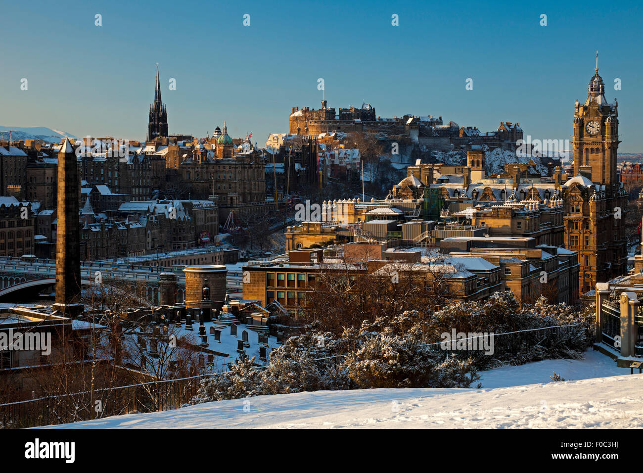 Edinburgh City winter Skyline fron Calton Hill, Lothian, Schottland, Großbritannien, Europa. Stockfoto