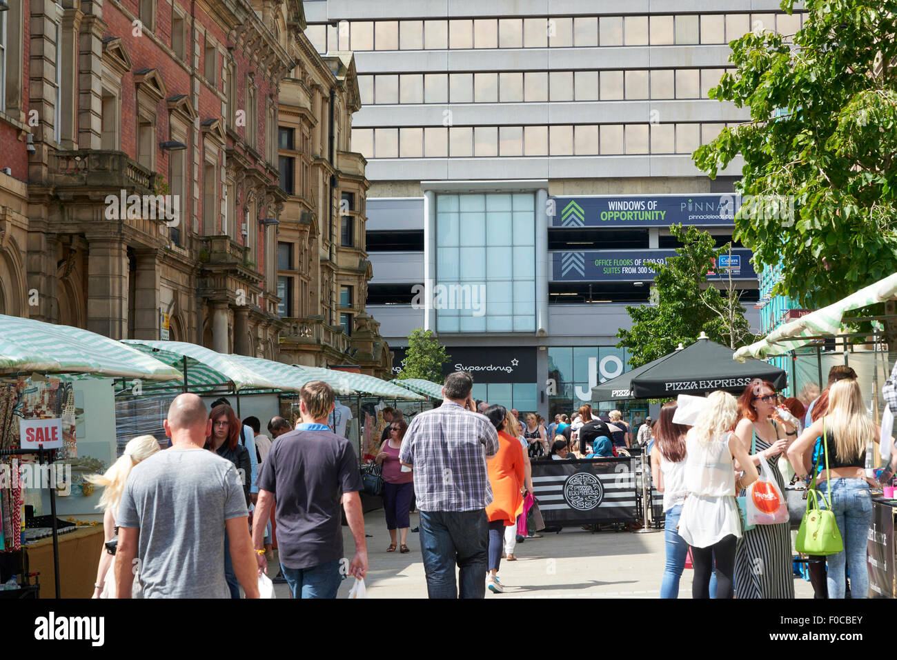 Pop-up-Markt in Leeds City Centre Stockfoto