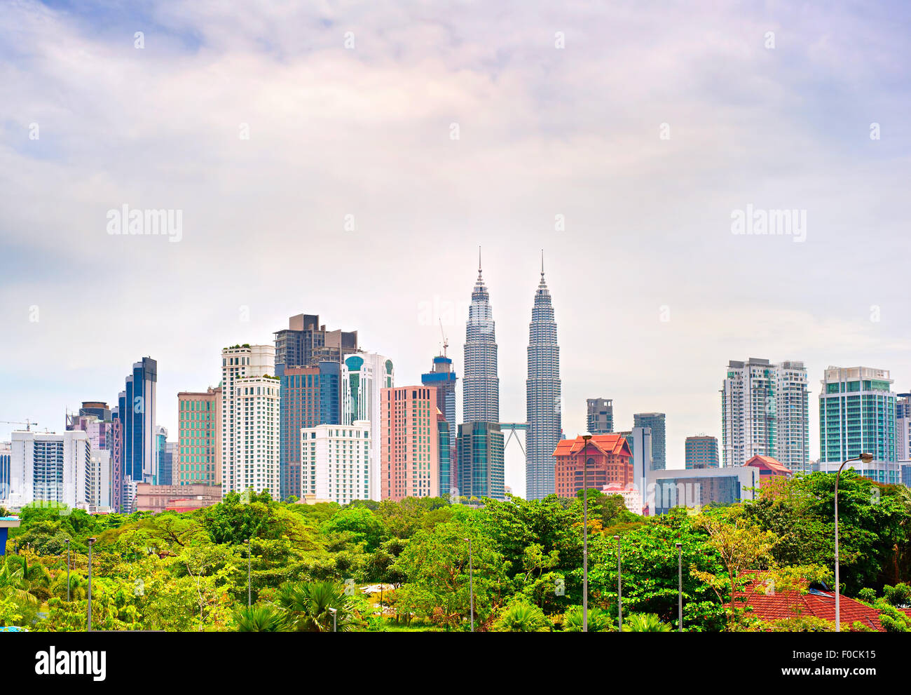 Skyline von Kuala Lumpur in den Tag. Malaysien Stockfoto