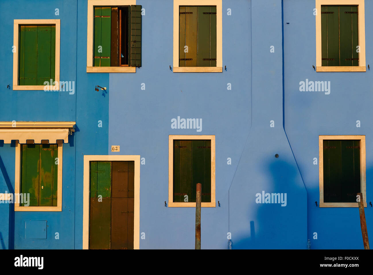 Blau lackierten Burano Haus bei Sonnenaufgang venezianischen Lagune Veneto Italien Europa Stockfoto