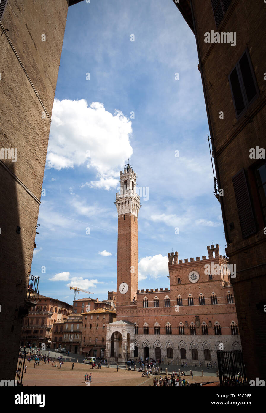 Piazza Il Campo ist eine schöne mittelalterliche Stadt in der Toskana Italien im Herzen von Siena. Stockfoto