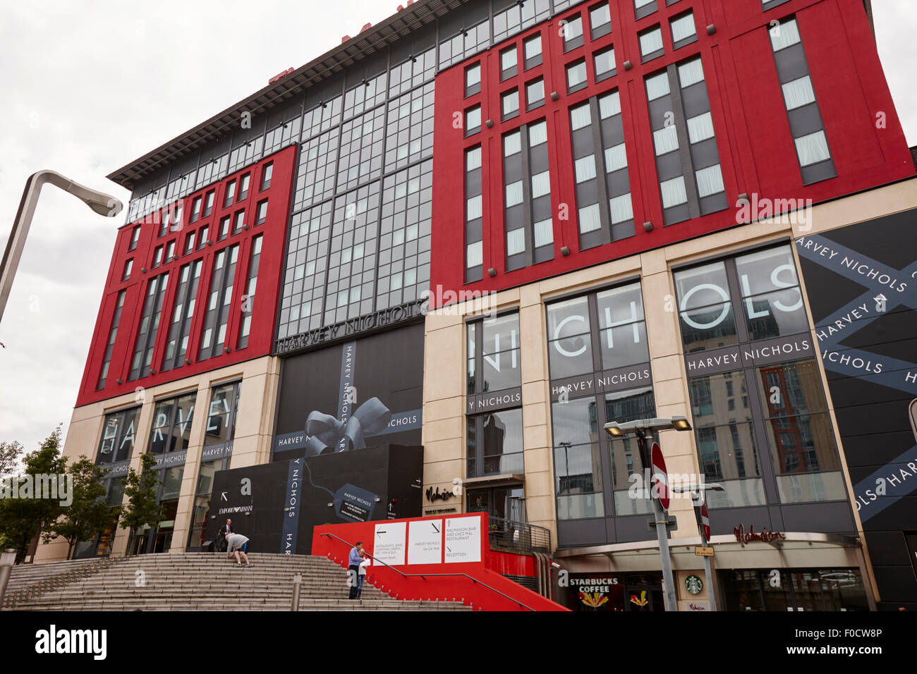 Die Mailbox und Harvey Nichols Birmingham UK Stockfoto
