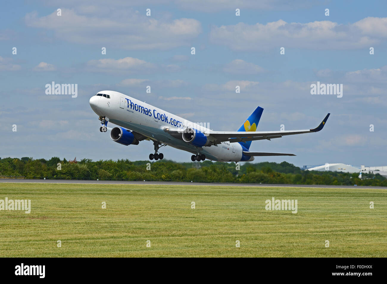 Thomas Cook Boieng 767 - 300 G-TCCB Flughafen Manchester England Uk Abreise Stockfoto