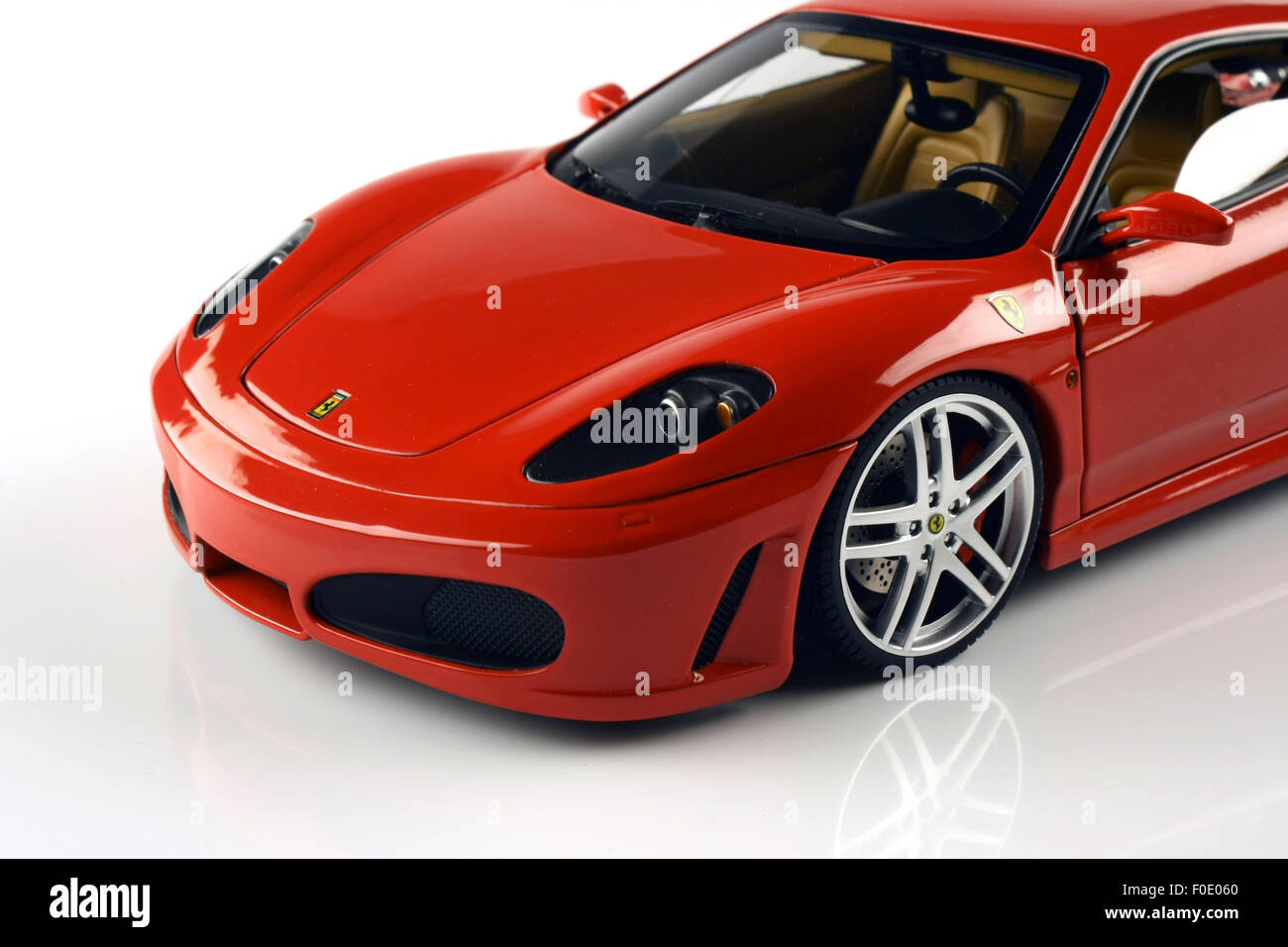 Ein Ferrari F430-Modell in einem Studio. Stockfoto