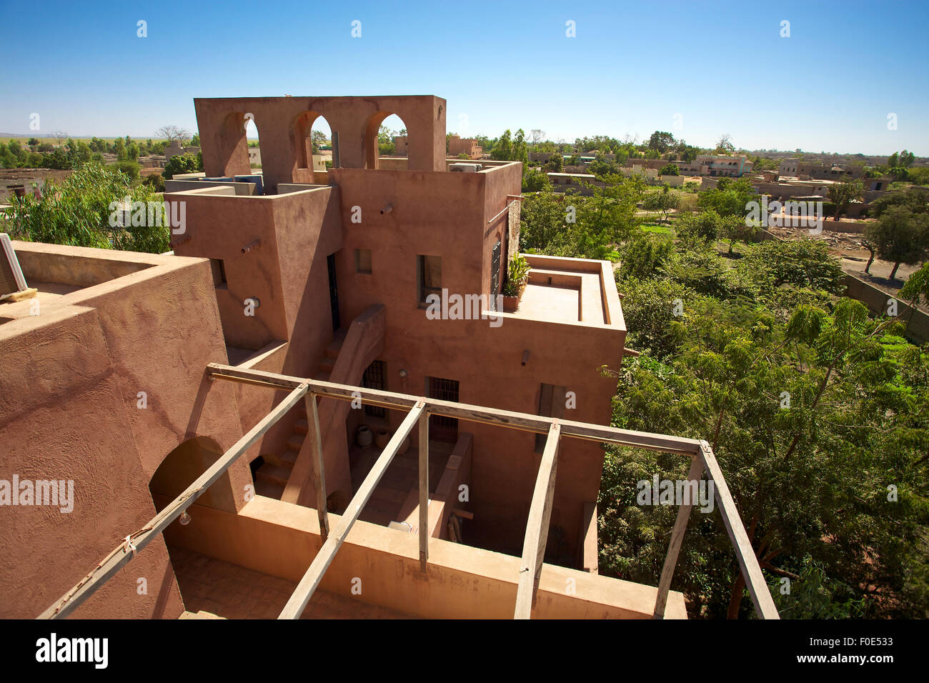 Wunderschöne marokkanische Architektur in Mopti, im Land der Dogon Stockfoto