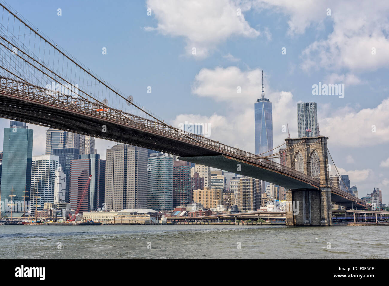 Brooklyn Bridge und Manhattan Island, New York Stockfoto