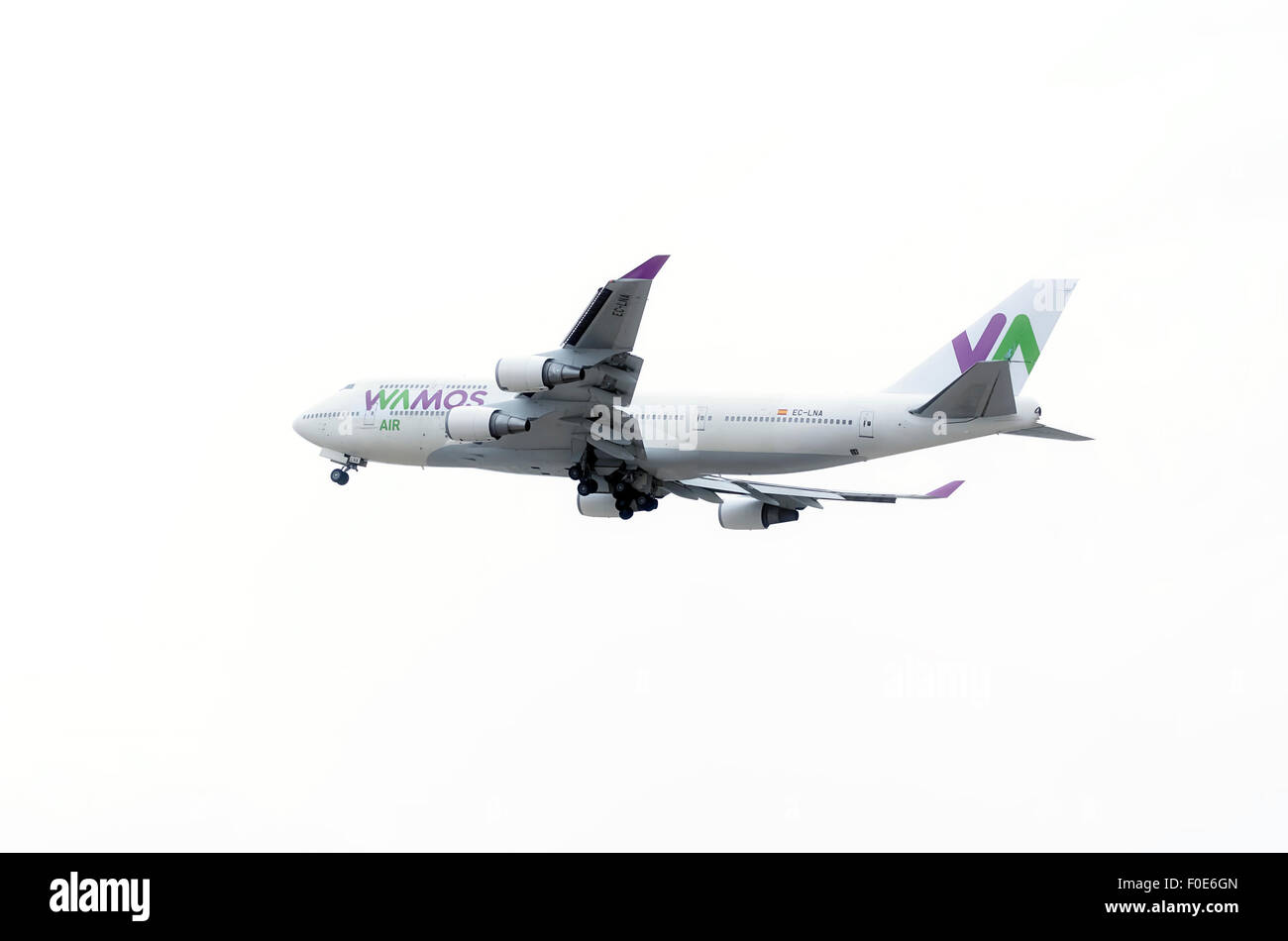 Flugzeug-Boeing 747 - 446 - der - Wamos Air-Airline, ist vom Flughafen Madrid-Barajas - Adolfo Suarez - ausziehen Stockfoto