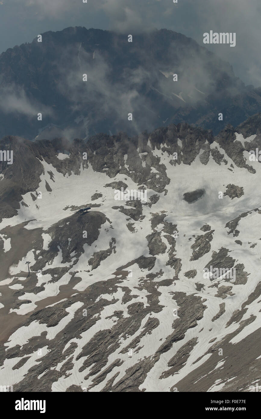 Der Gletscher Schneeferner auf der Zugspitze entfernt mit einer alarmierenden Rate in den letzten zehn Jahren geschmolzen Stockfoto