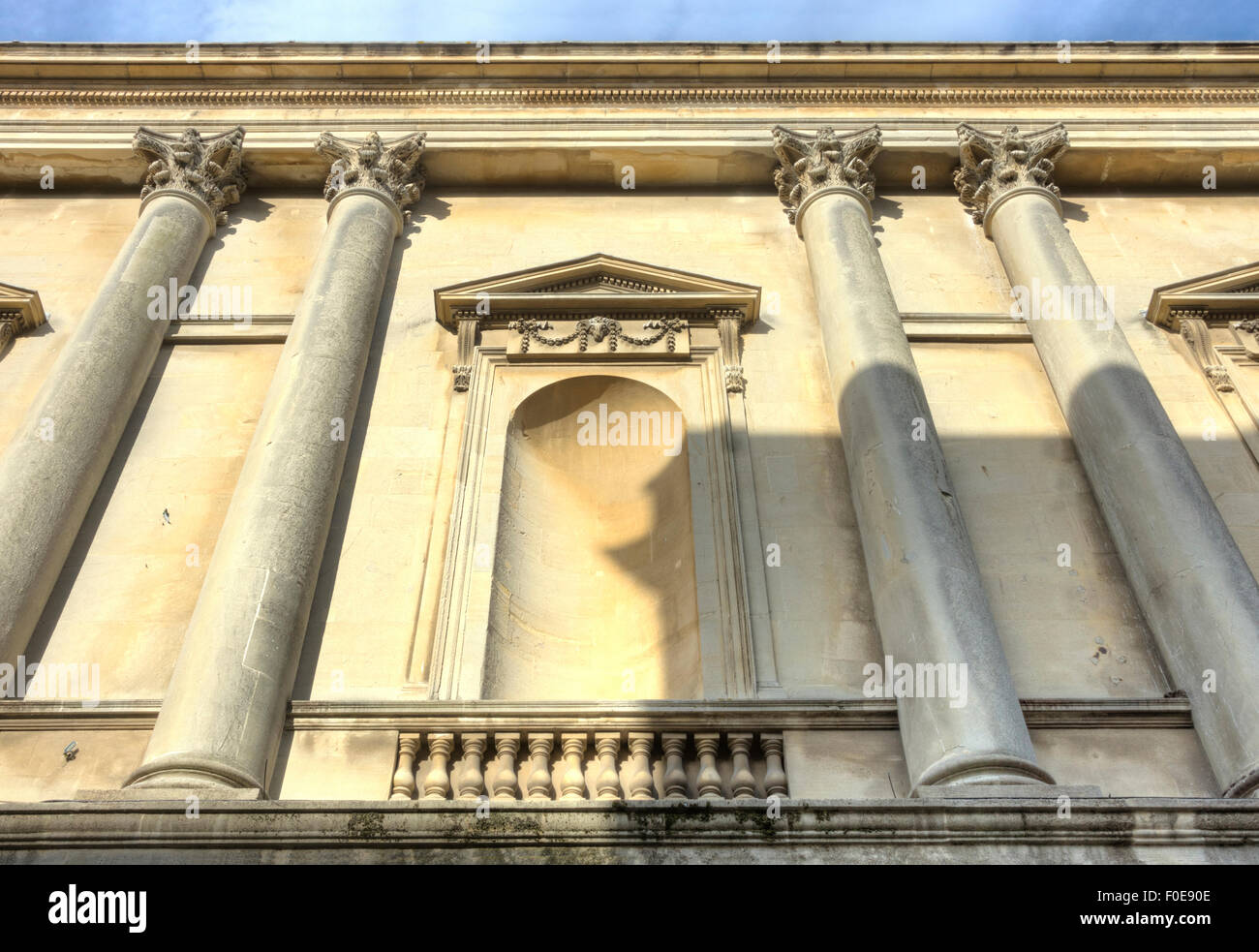 Stadt Bath, England Architektur Bad Spalten. Klassischen Säulen. Stockfoto