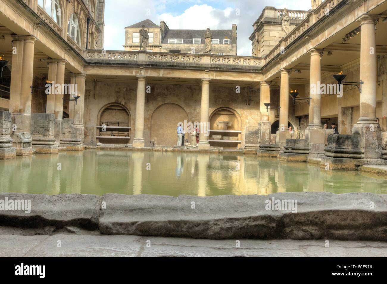 Stadt Bath, England. Römischen Bäder.  Naturheißen Schwimmbad. Stockfoto
