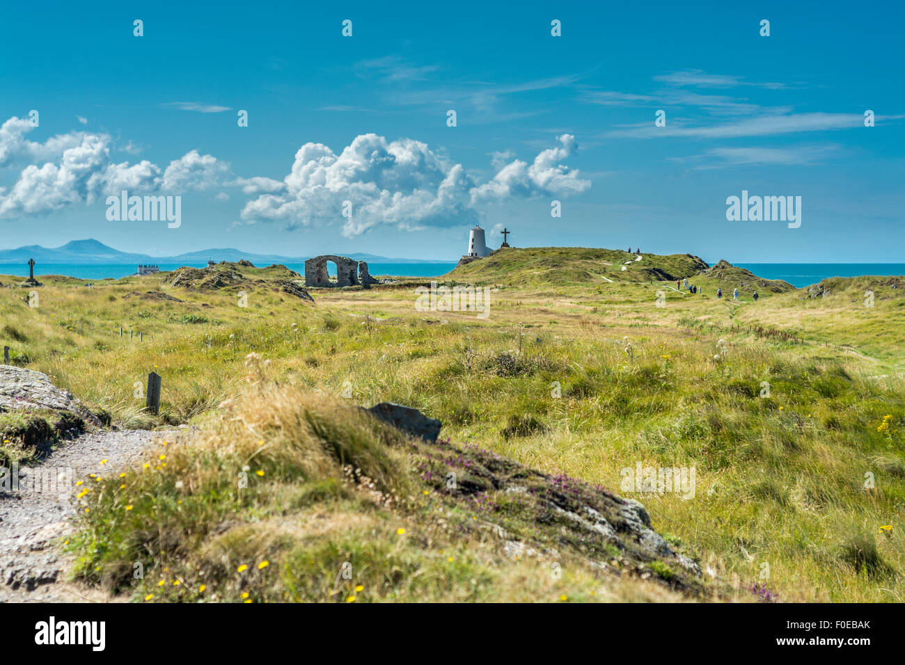Ansicht von Llanddwyn Island, Isle of Anglesey, North Wales, UK am 7. August 2015. Stockfoto
