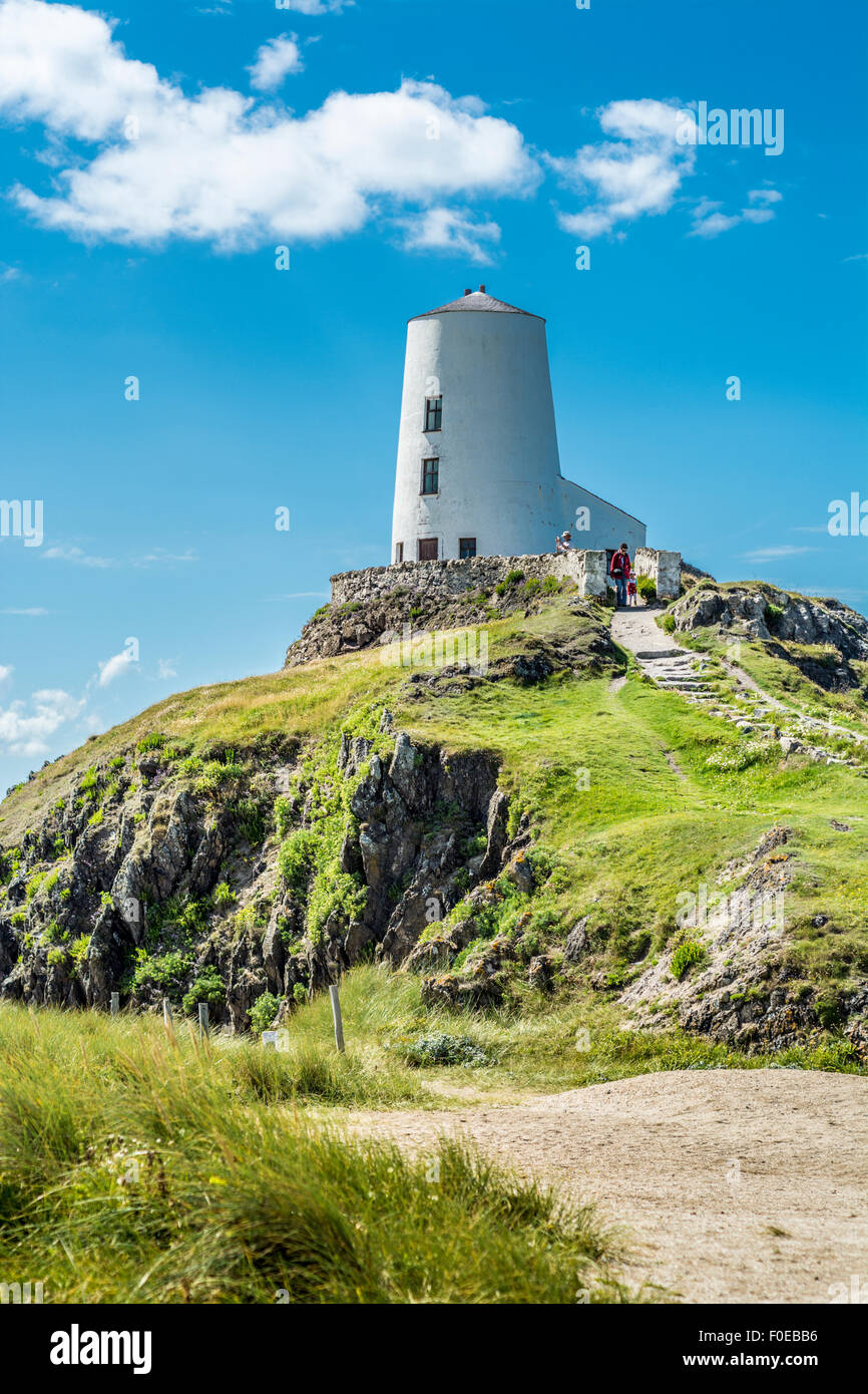 Ansicht von Llanddwyn Island, Isle of Anglesey, North Wales, UK am 7. August 2015. Stockfoto