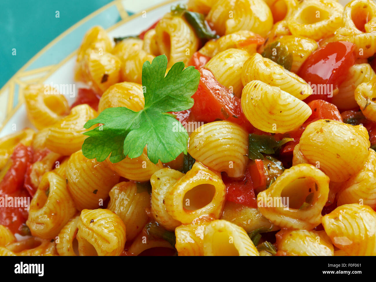 Pasta Alla Carrettiera - sizilianischen Rezept für italienische Pasta chifferi Stockfoto