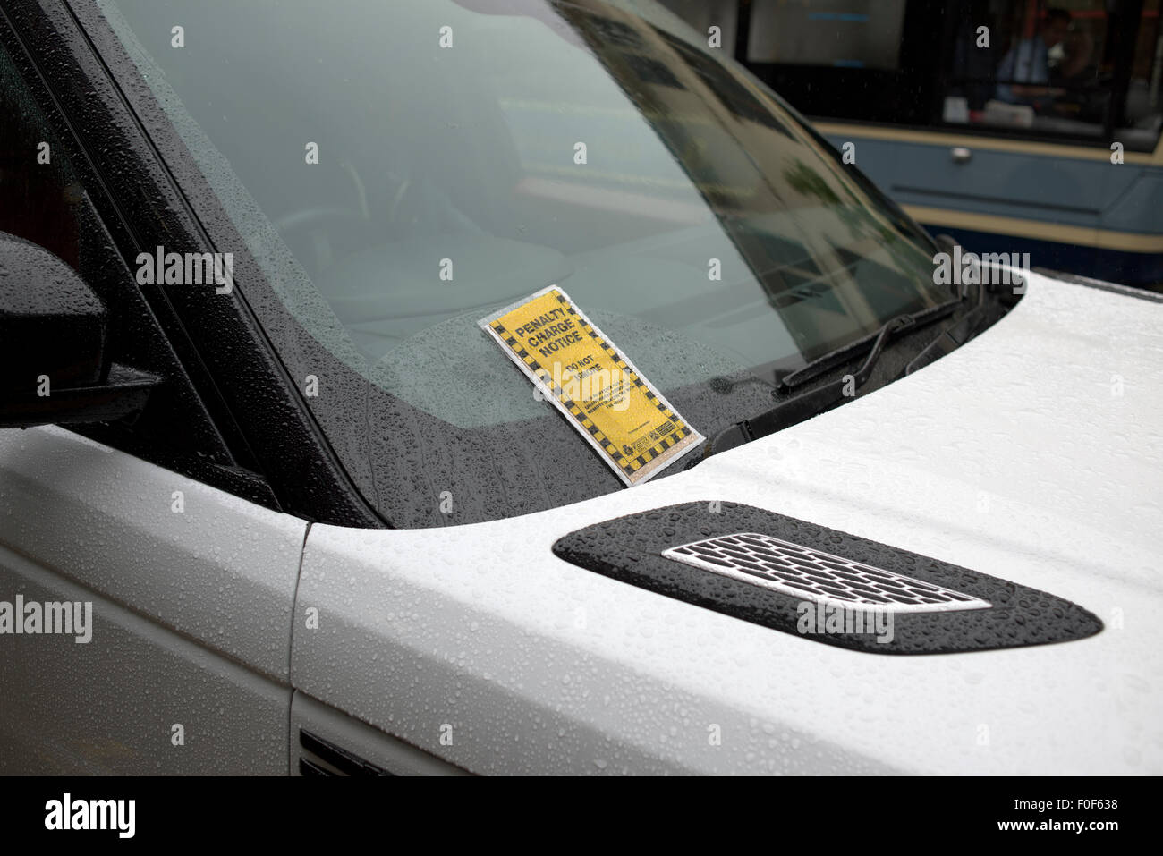 Range Rover Parking Ticket. Stockfoto