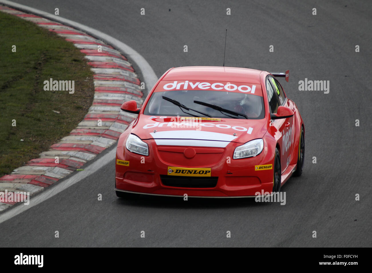 James Cole Clark Ecke im Team hart Vauxhall Insignia Brands Hatch BTCC beenden Stockfoto