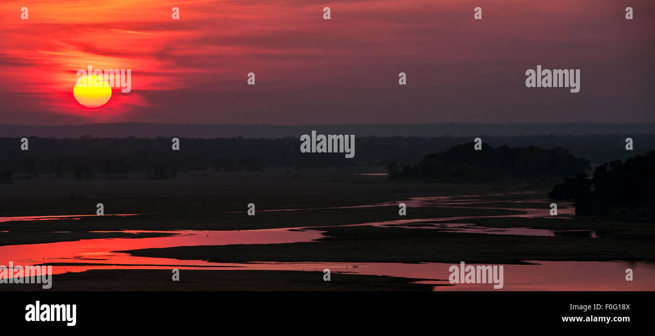 Gonarezhou National Park und Save-Fluss im Morgengrauen Simbabwe Afrika Stockfoto