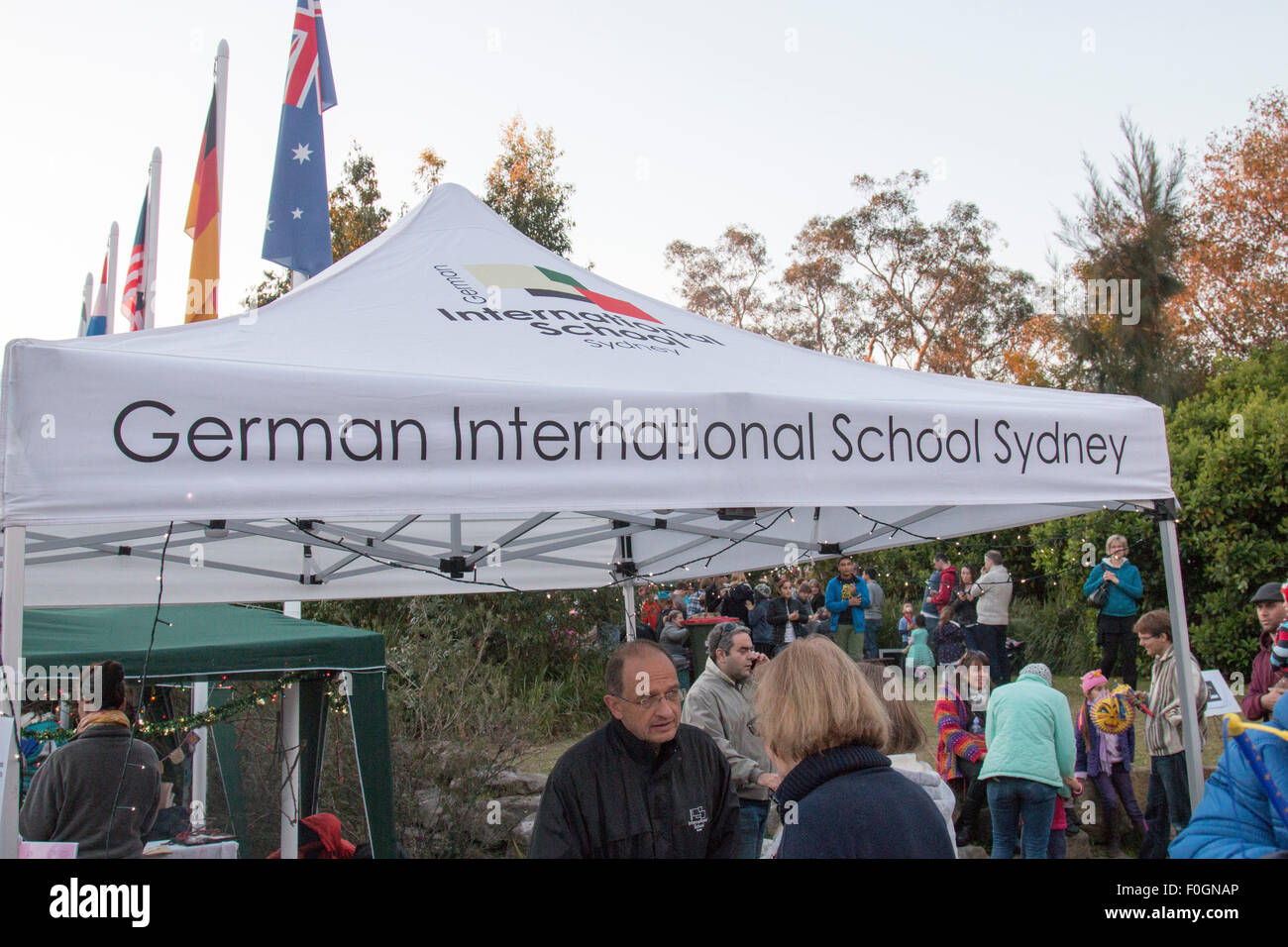 Sydney, Australien. 15. August 2015. Jedes Jahr veranstaltet die deutsche internationale Schule in Terrey Hills Sydney einen Winter Weihnachtsmarkt mit Ständen, traditionelle deutsche Küche und Wein und zahlreiche Veranstaltungen zur Unterhaltung der Kinder, die teilnehmen. Bildnachweis: model10/Alamy Live-Nachrichten Stockfoto