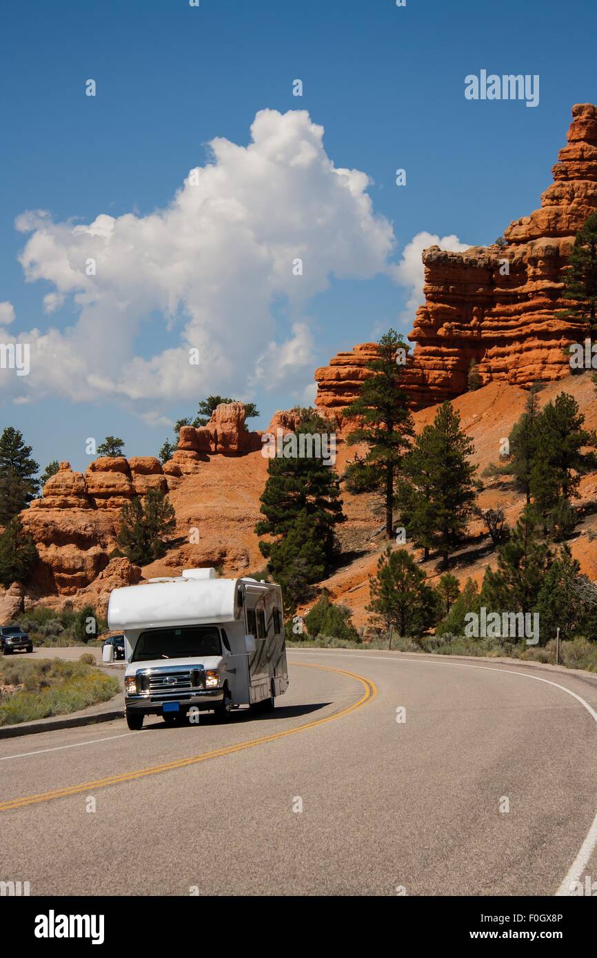 Wohnmobil auf Utah highway Stockfoto