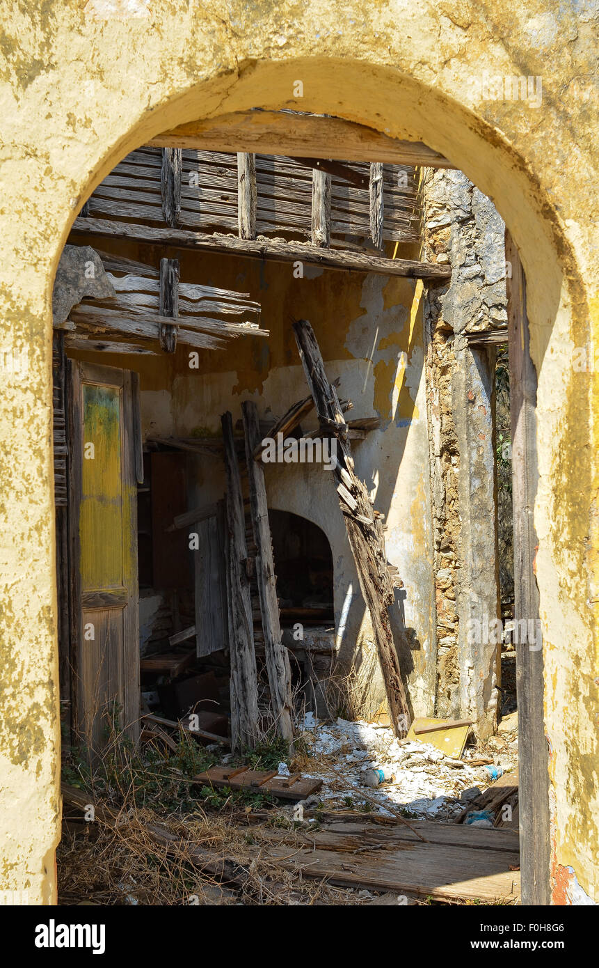 Gebäude auf der griechischen Insel Symi Hervorhebung jüngster Sparmaßnahmen Ausgaben Stockfoto