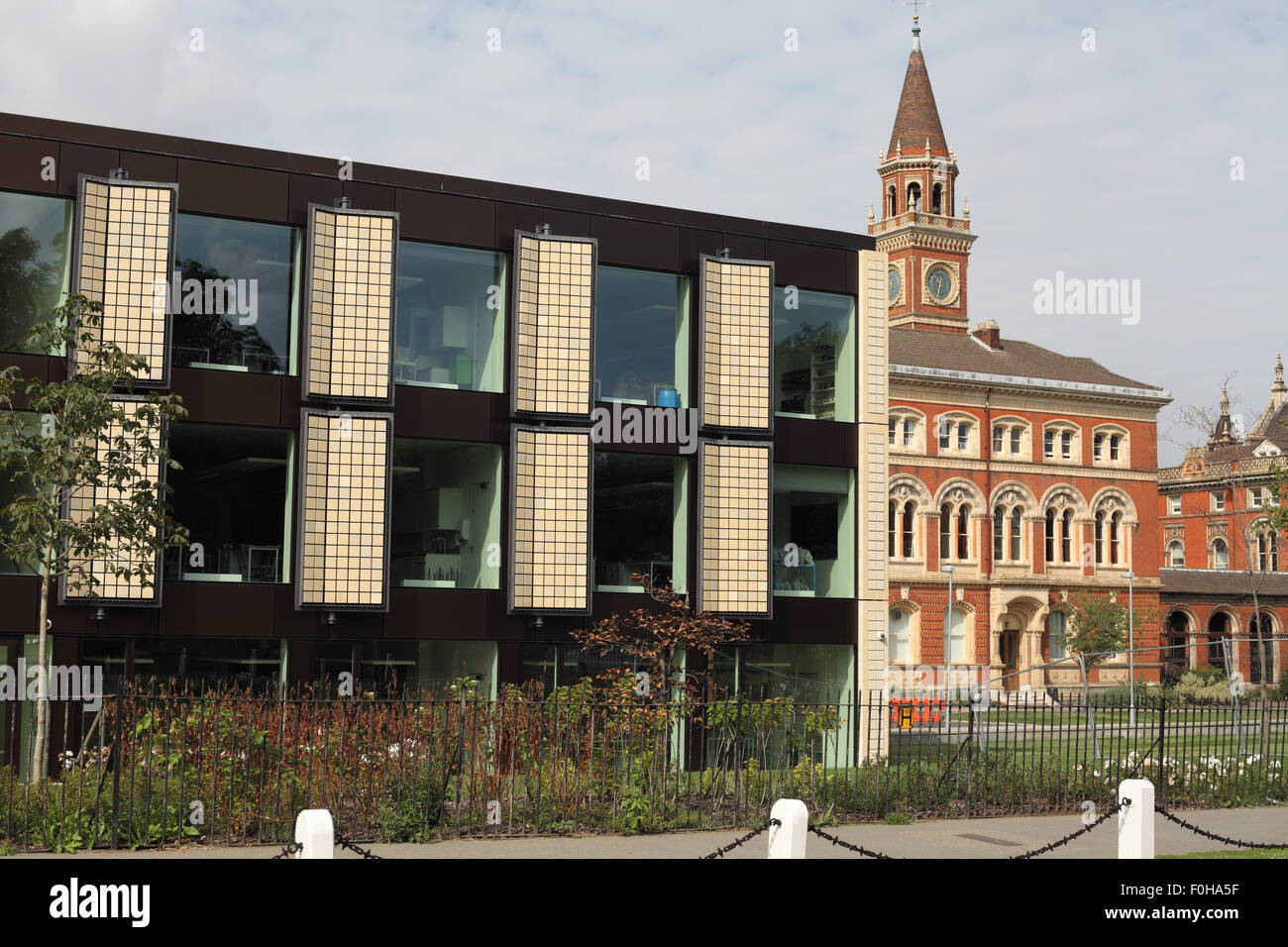 Dulwich College mit seiner neuen Wissenschaft Gebäude, entworfen von Grimshaw, London, Dulwich SE21 Stockfoto