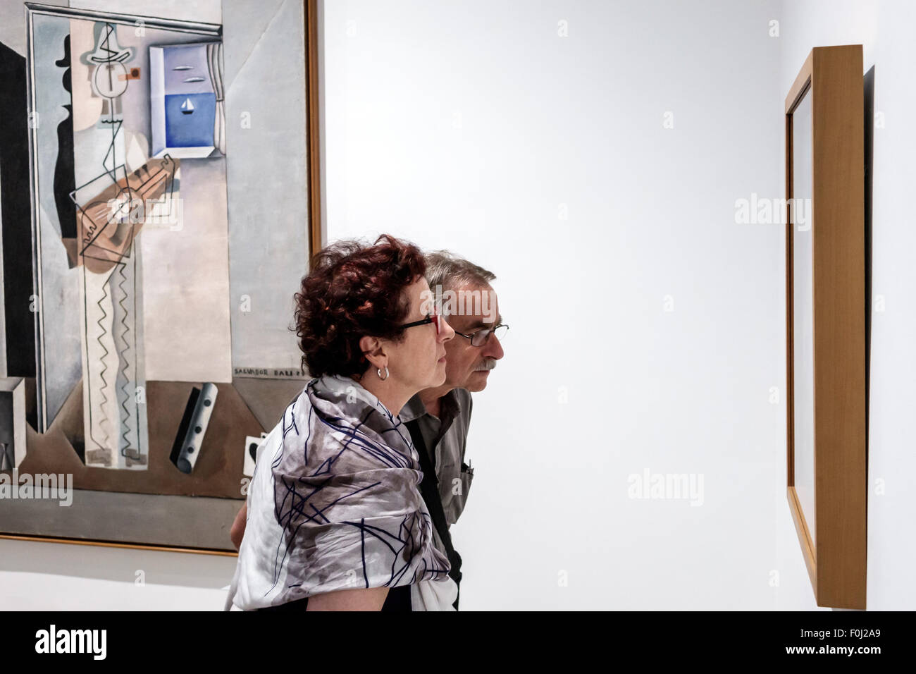 Madrid Spanien,Europa,Spanisch,Hispanic,Centro,Atocha,Calle de Santa Isabel,Museo Nacional Centro de AR Stockfoto