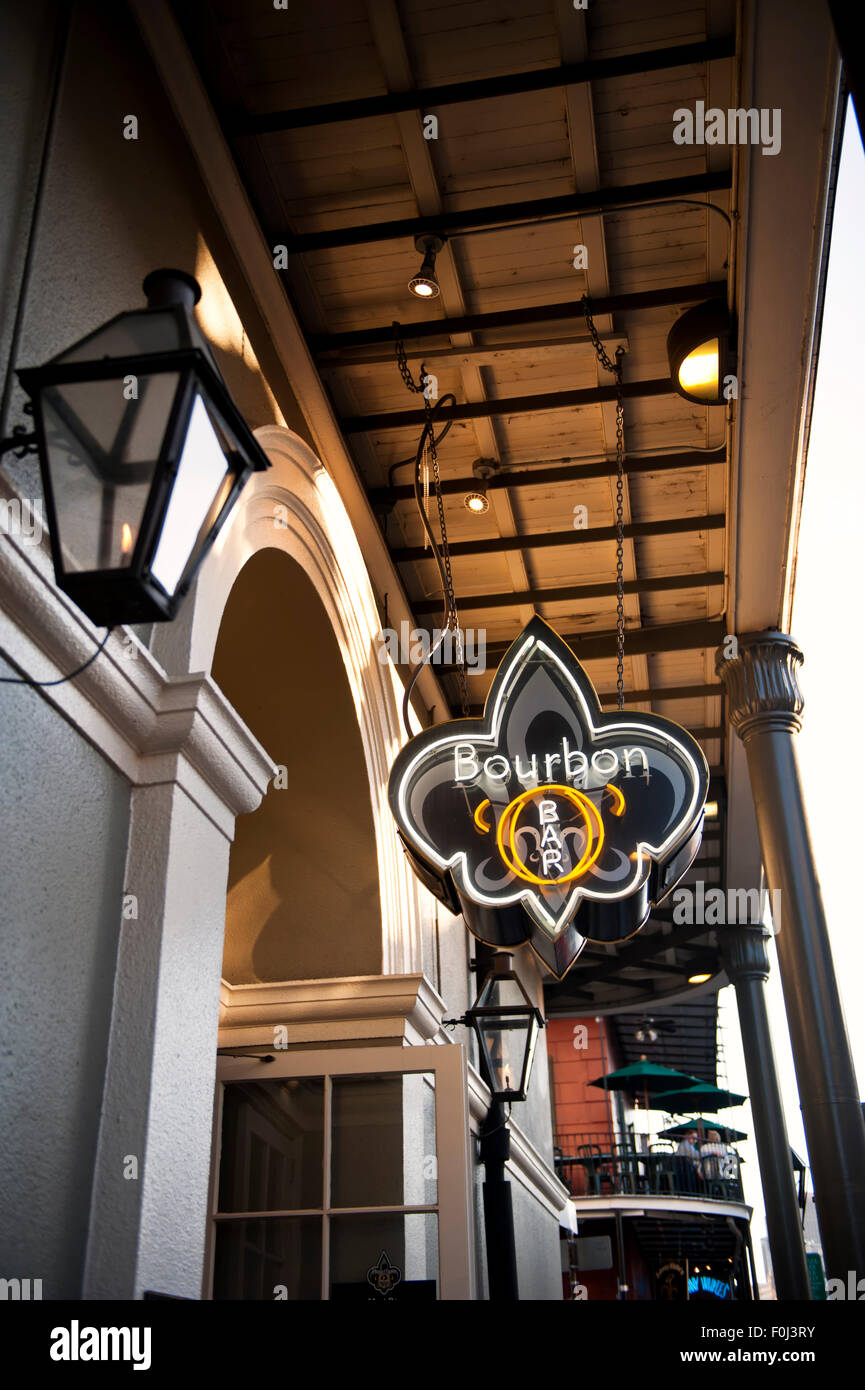 Bourbon-O-Bar, ein beliebtes Restaurant und eine Bar im French Quarter, New Orleans, Louisiana. Stockfoto