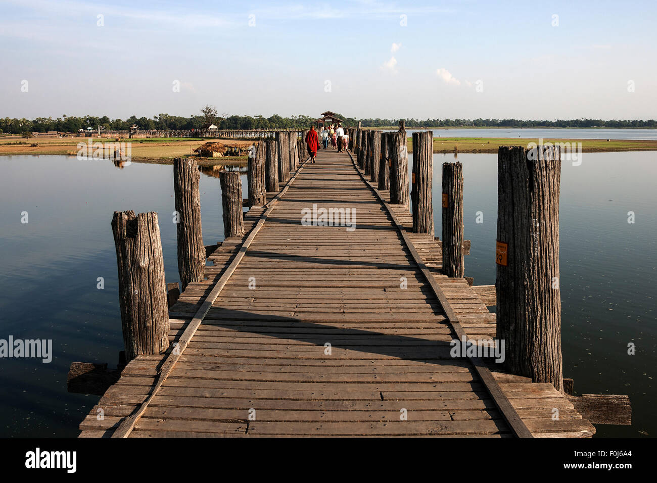 U Bein Brücke und Taungthaman See, Amarapura, Mandalay, Myanmar Division Stockfoto