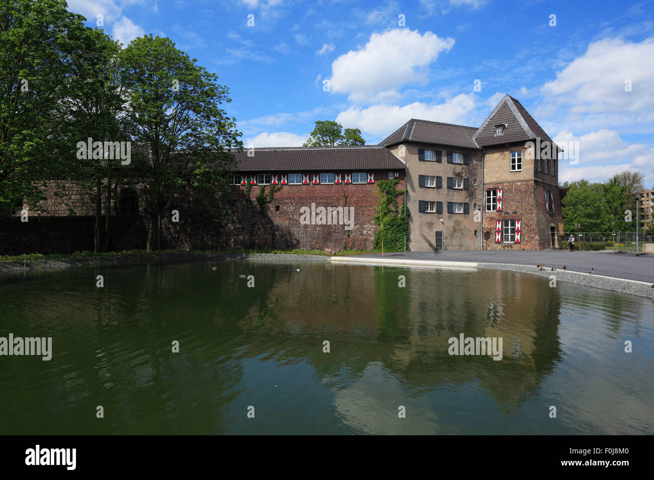 Burg Mit Rathaus in Dinslaken, Niederrhein, Ruhrgebiet, Nordrhein-Westfalen Stockfoto