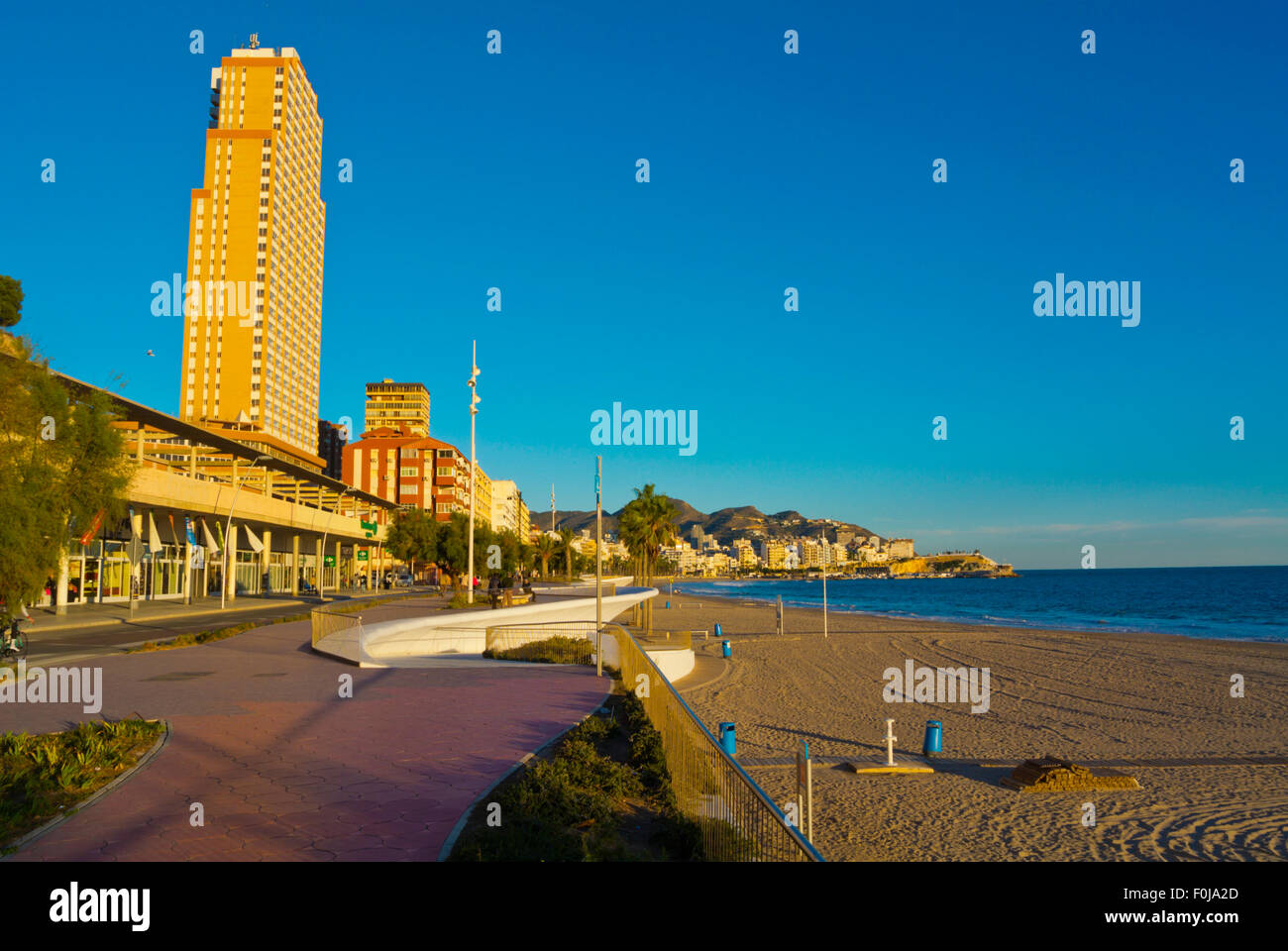 Playa de Poniente, Strand, Benidorm, Alicante Provinz, Marina Baixa, Costa Blanca, Spanien Stockfoto