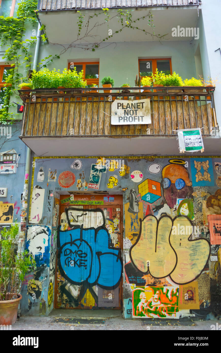 Graffiti, Simon-Dach-Straße, Friedrichshain, Ostberlin, Deutschland Stockfoto