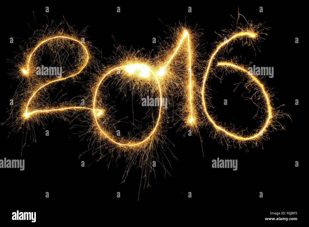 Neues Jahr 2016 gebildet von Funkenbildung Ziffern auf schwarzem Hintergrund Stockfoto