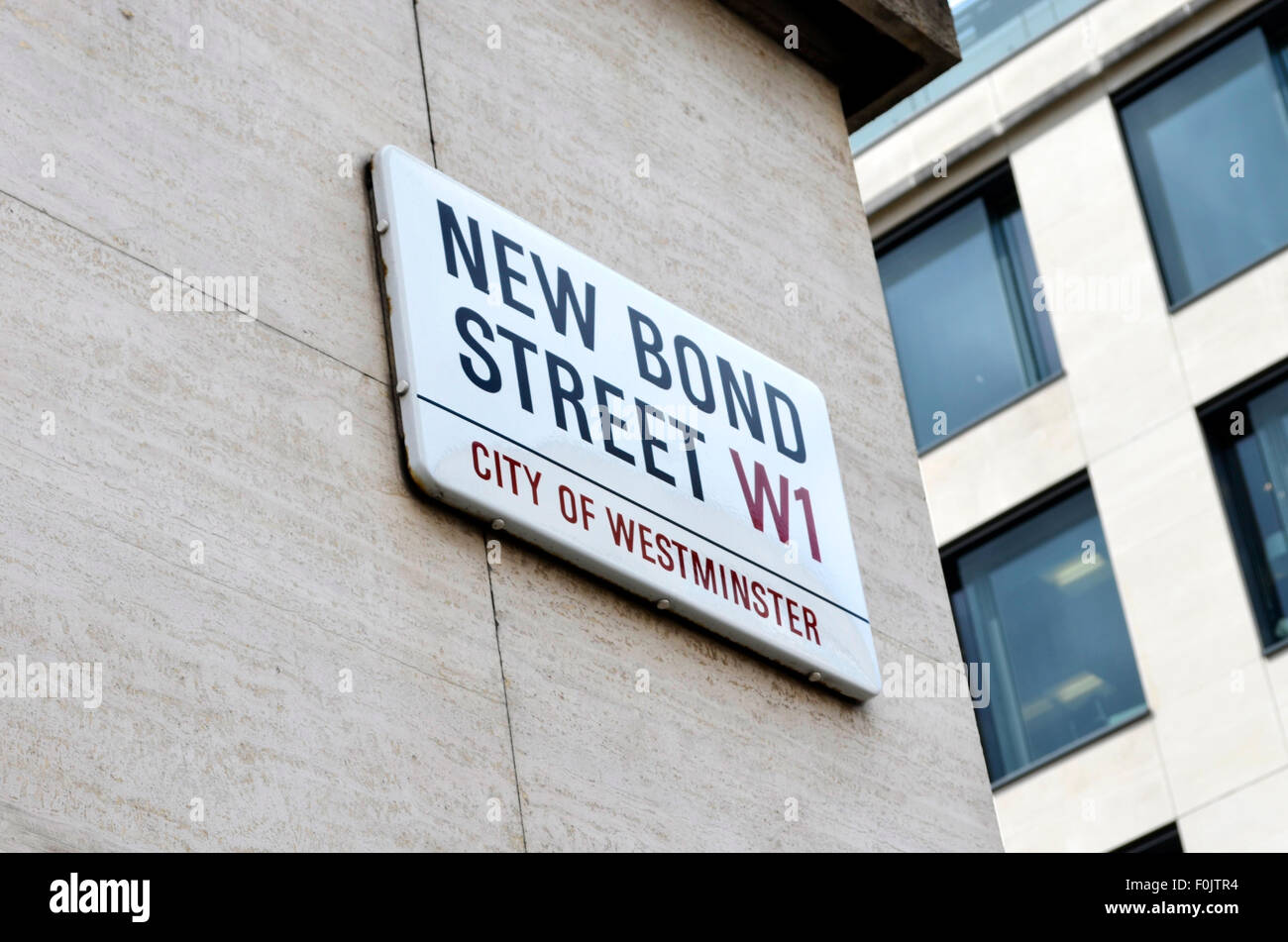 Neue Zeichen in Bond Street City of Westminster Stockfoto