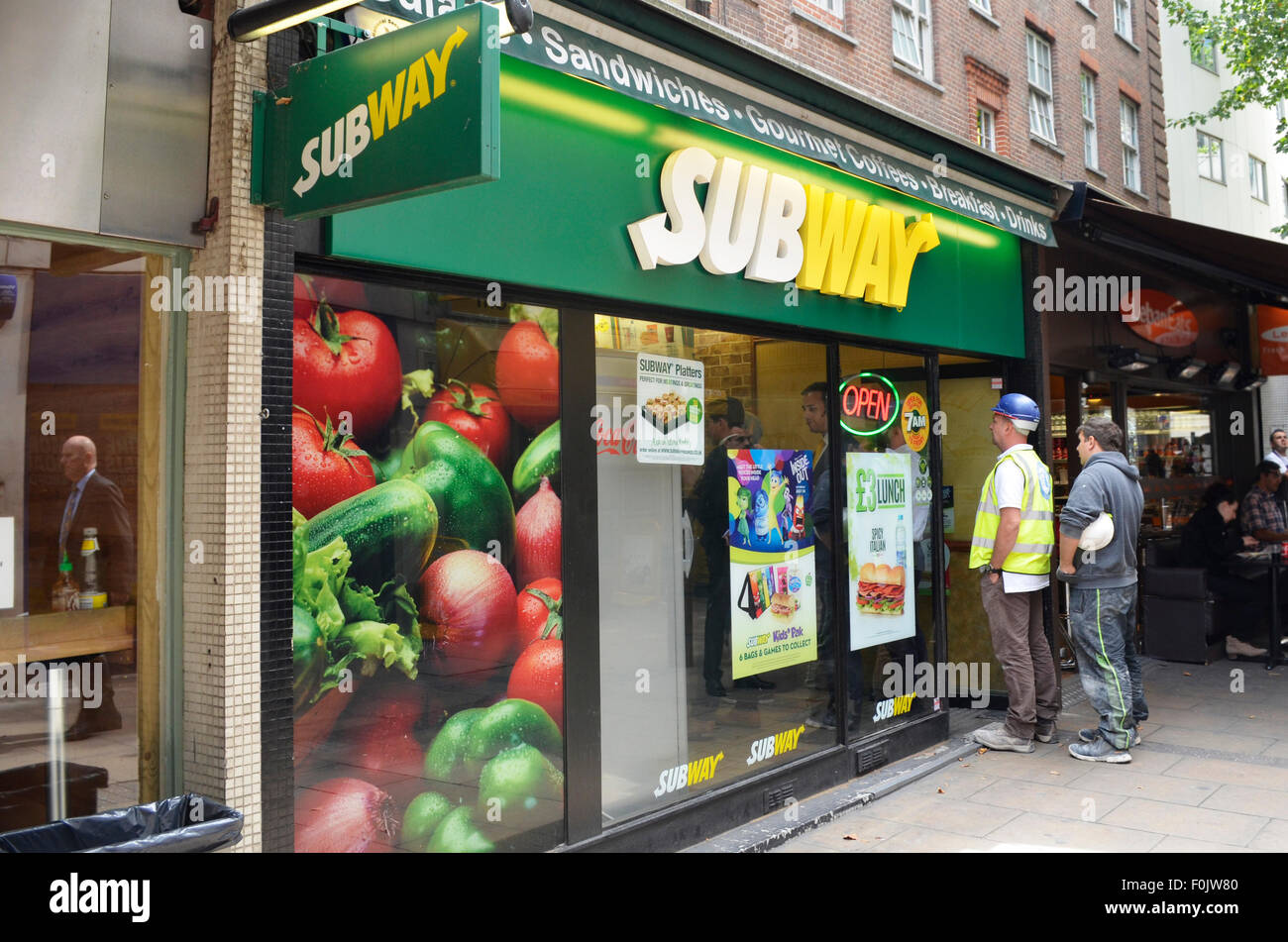 Subway Sandwich Shop Landsdown Row London Stockfotografie Alamy