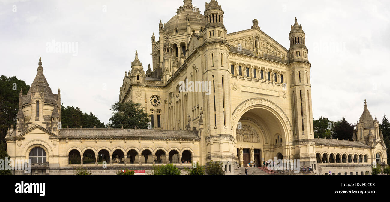 Basilika St. Thérèse, Lisieux, Normandie, Frankreich Stockfoto