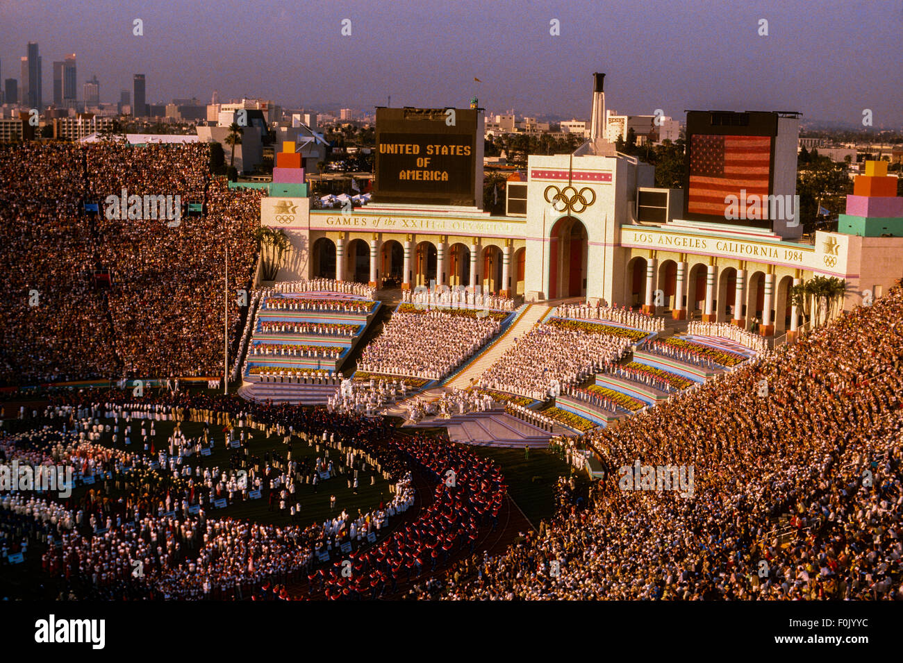Eröffnungsfeier zu den Olympischen Sommerspielen 1984, Los Angeles, CA. Stockfoto