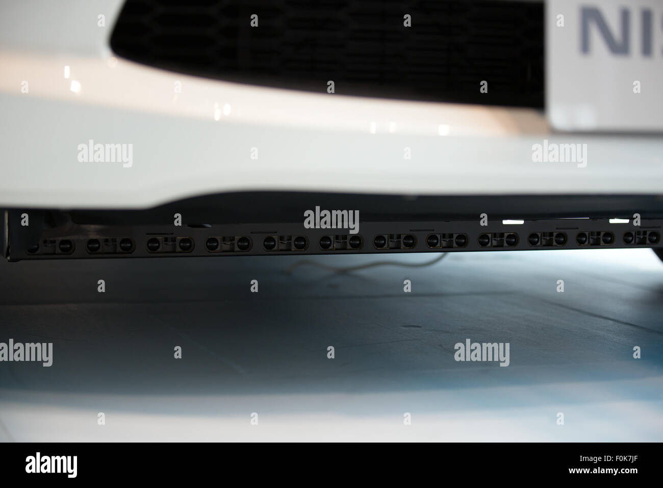 Nissan autonomen Fahren vorne unten Sensor 2015 Nissan Global Headquarters Gallery Stockfoto